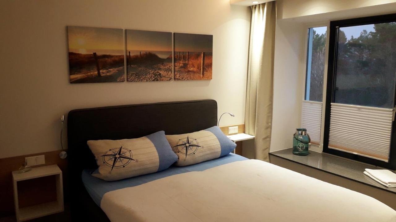Ankerplatz Am Suedstrand, Fewo Mit 2 Schlafzimmer Und Eigenen Strandkorb Binz Bagian luar foto